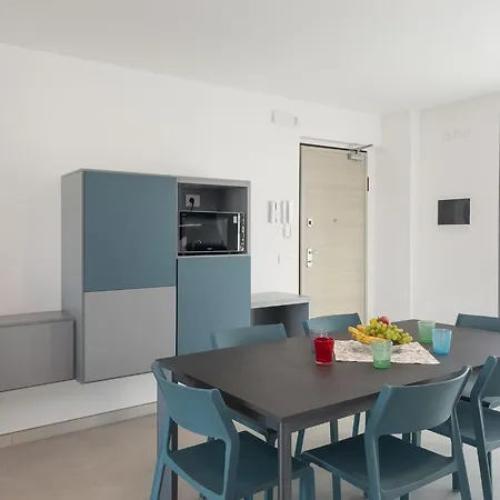 Modern Flat In Piazza Fontana * リニャーノ・サッビアドーロ
